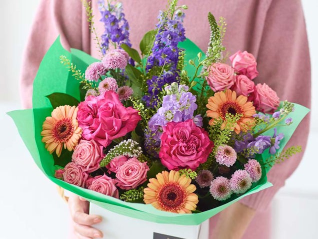 Lavish Bright Bouquet image