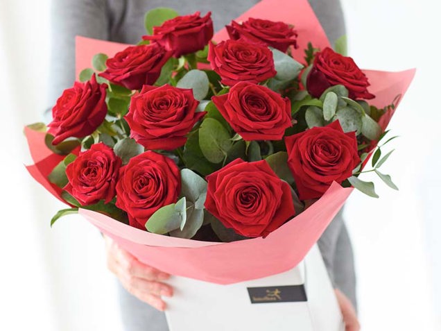 Dozen Luxury Red Roses image