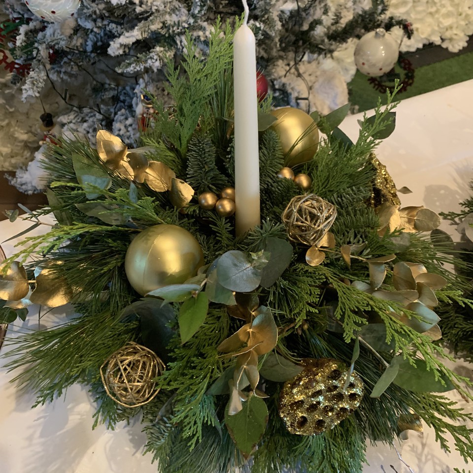 Christmas Table Centrepiece – 19 December