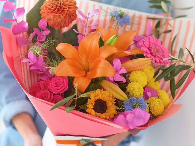 Glowing Colour Trending Bouquet image