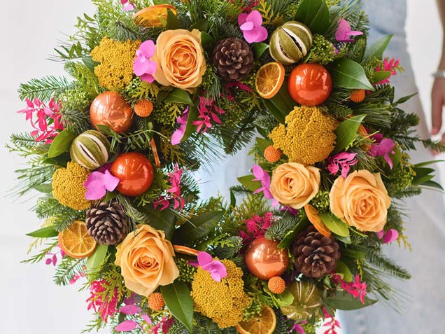 Vibrant Wreath image