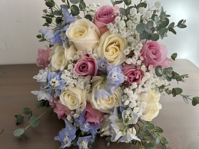 Pinks bouquet with Blues