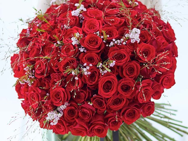 Ultimate 100 Red Rose Bouquet image