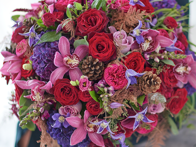 Showstopper Christmas Bouquet image