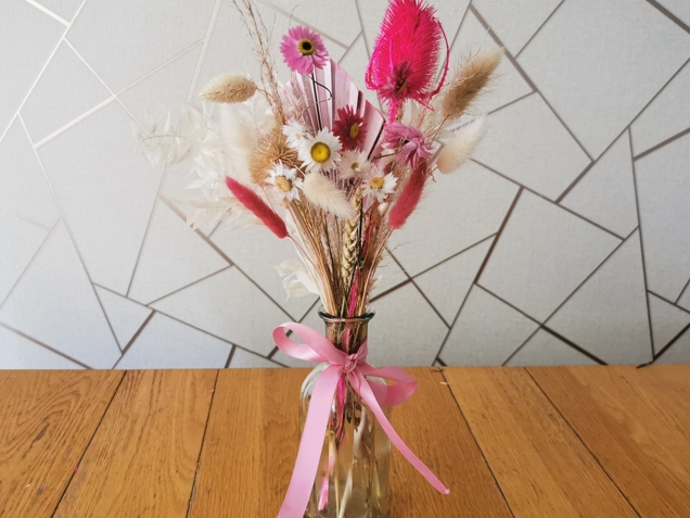 Pink dried mini vase image